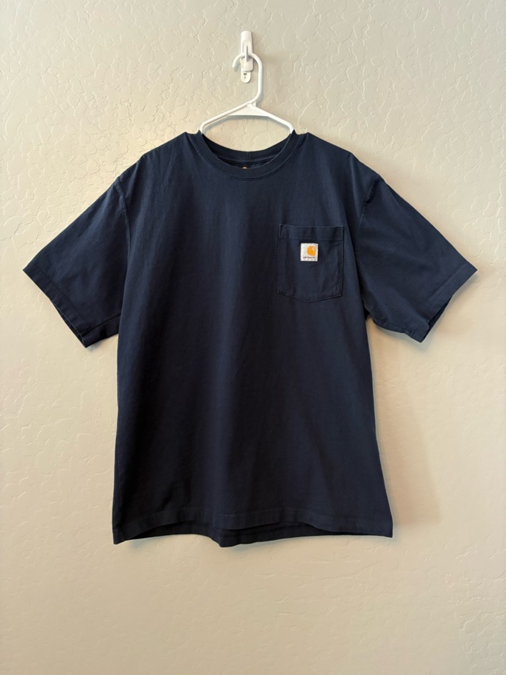 Carhartt men's original fit navy pocket front short sleeve tshirt size large